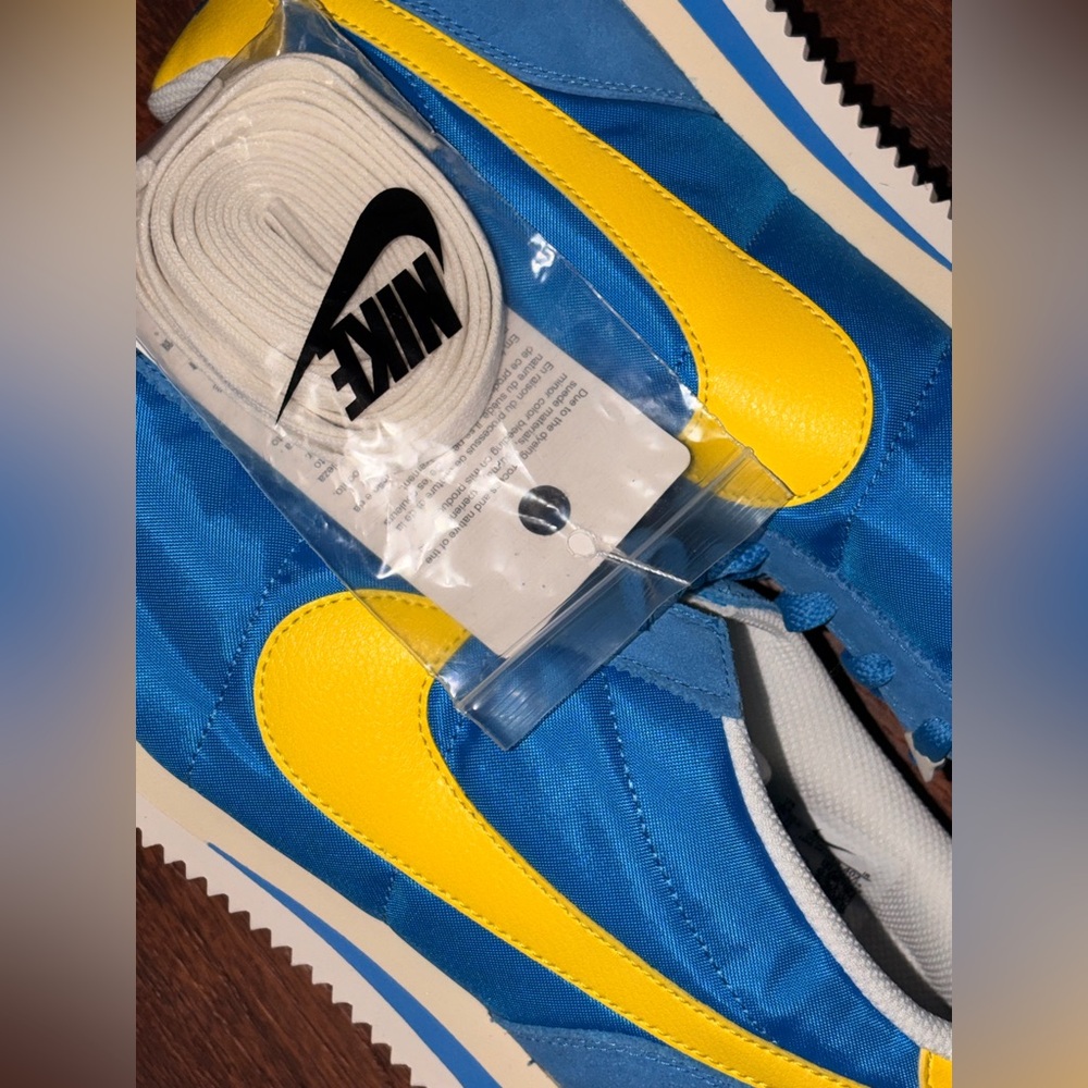 Nike size 13 - Picture 2 of 15